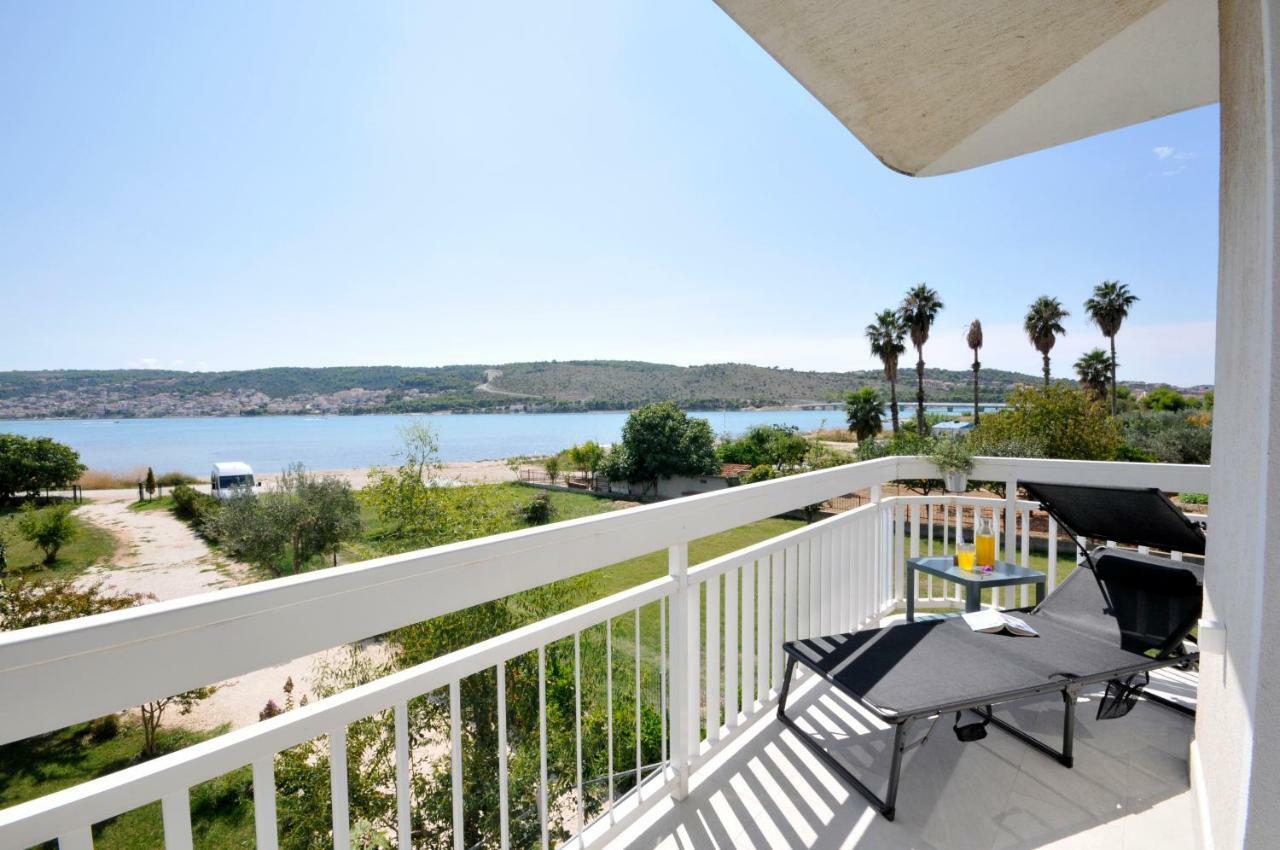 Apartmani Olive Traù Esterno foto