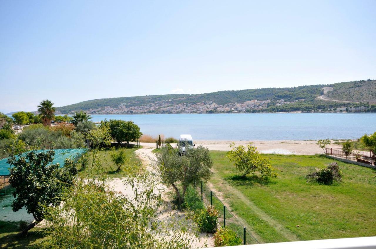Apartmani Olive Traù Esterno foto