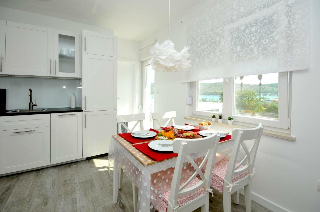 Apartmani Olive Traù Esterno foto