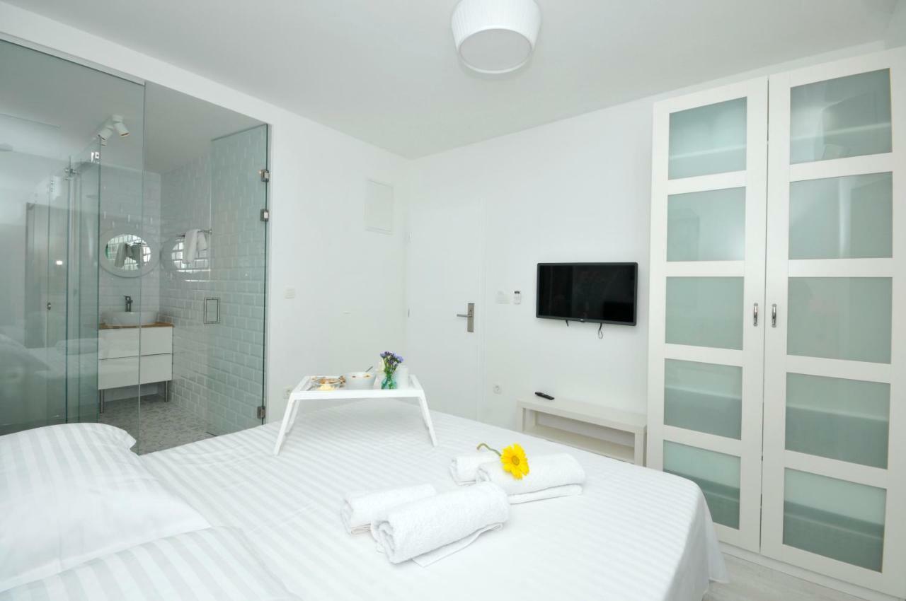 Apartmani Olive Traù Esterno foto