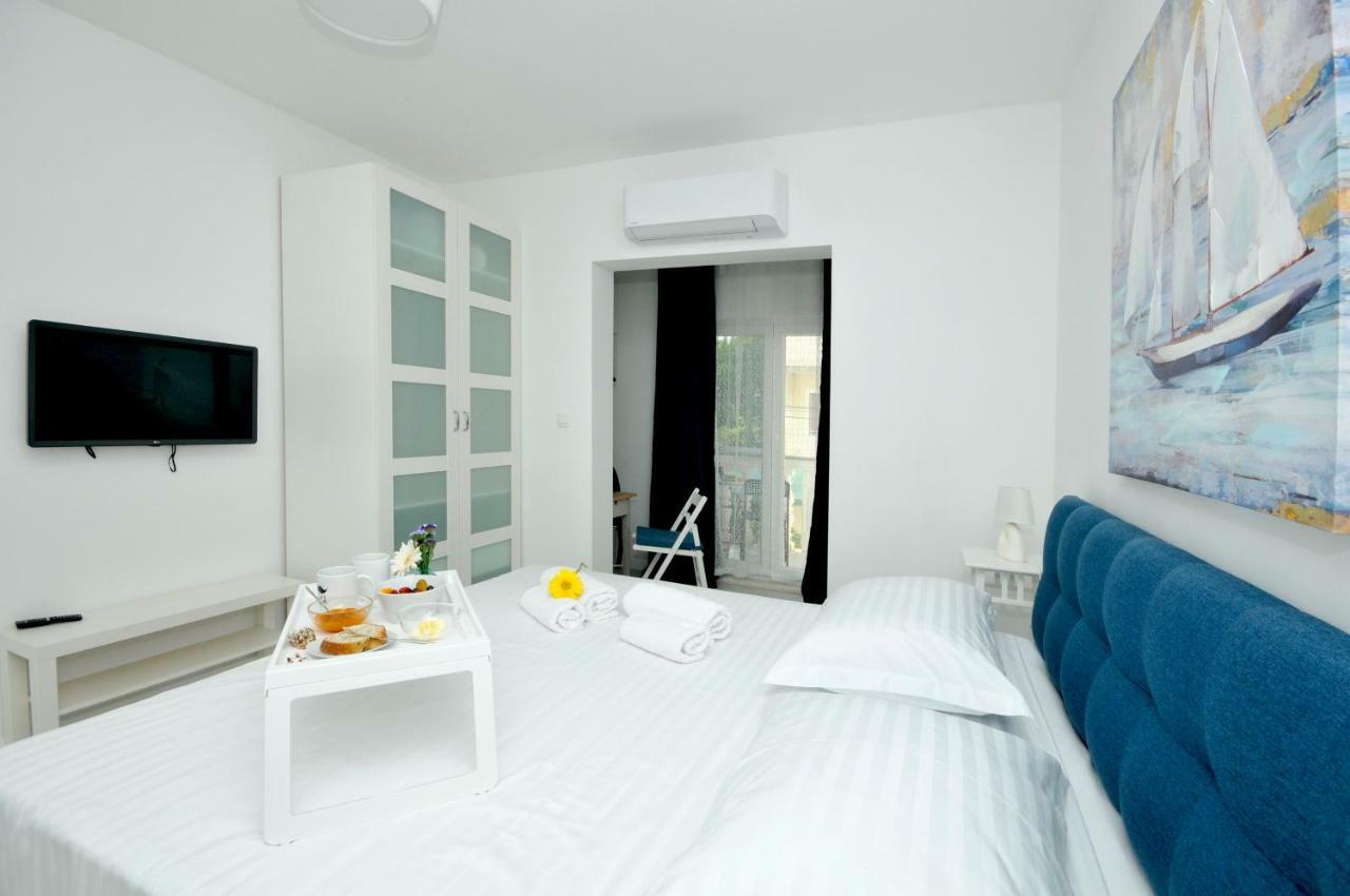 Apartmani Olive Traù Esterno foto